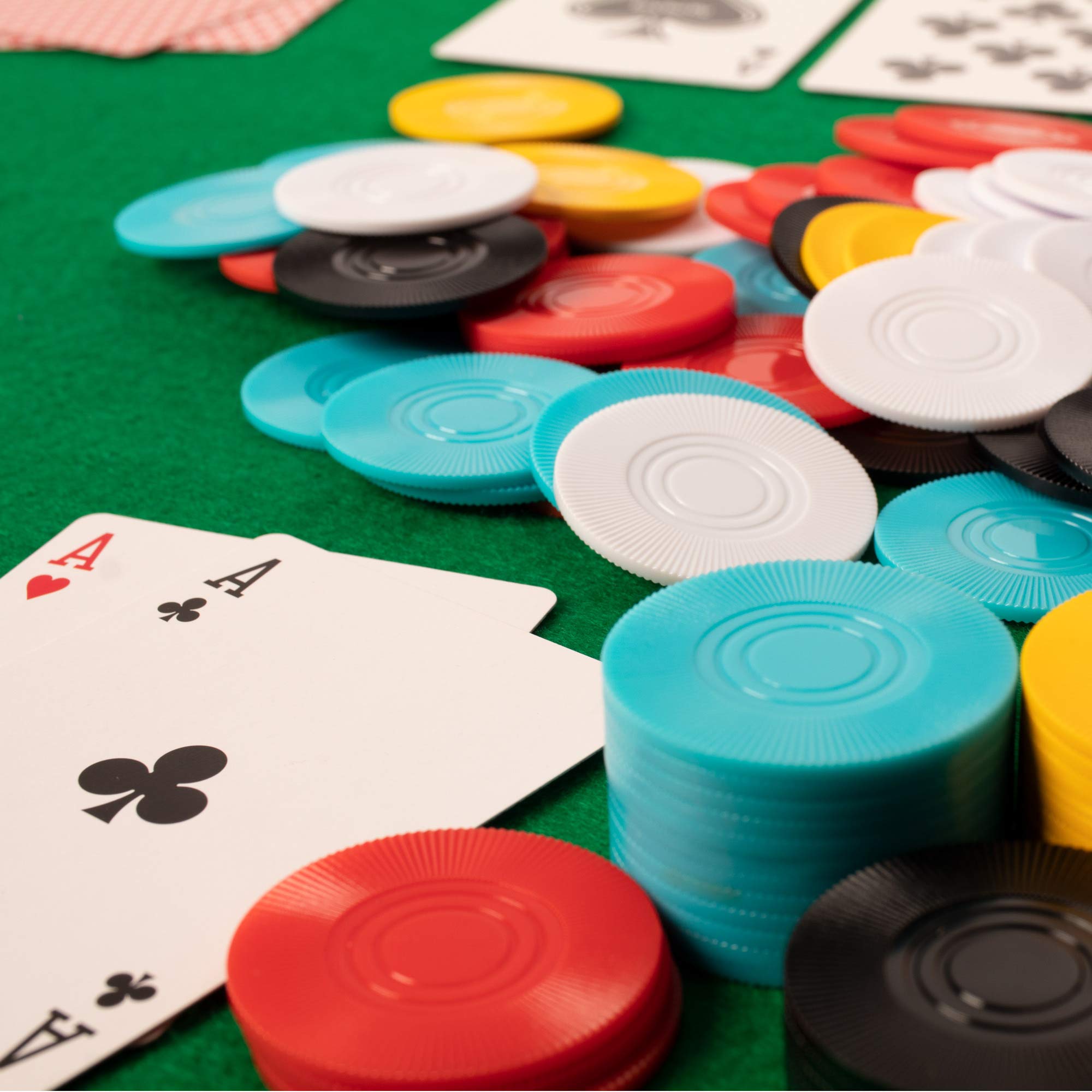 Interlocking Radial 2-gram Poker Chips (25 Pack)